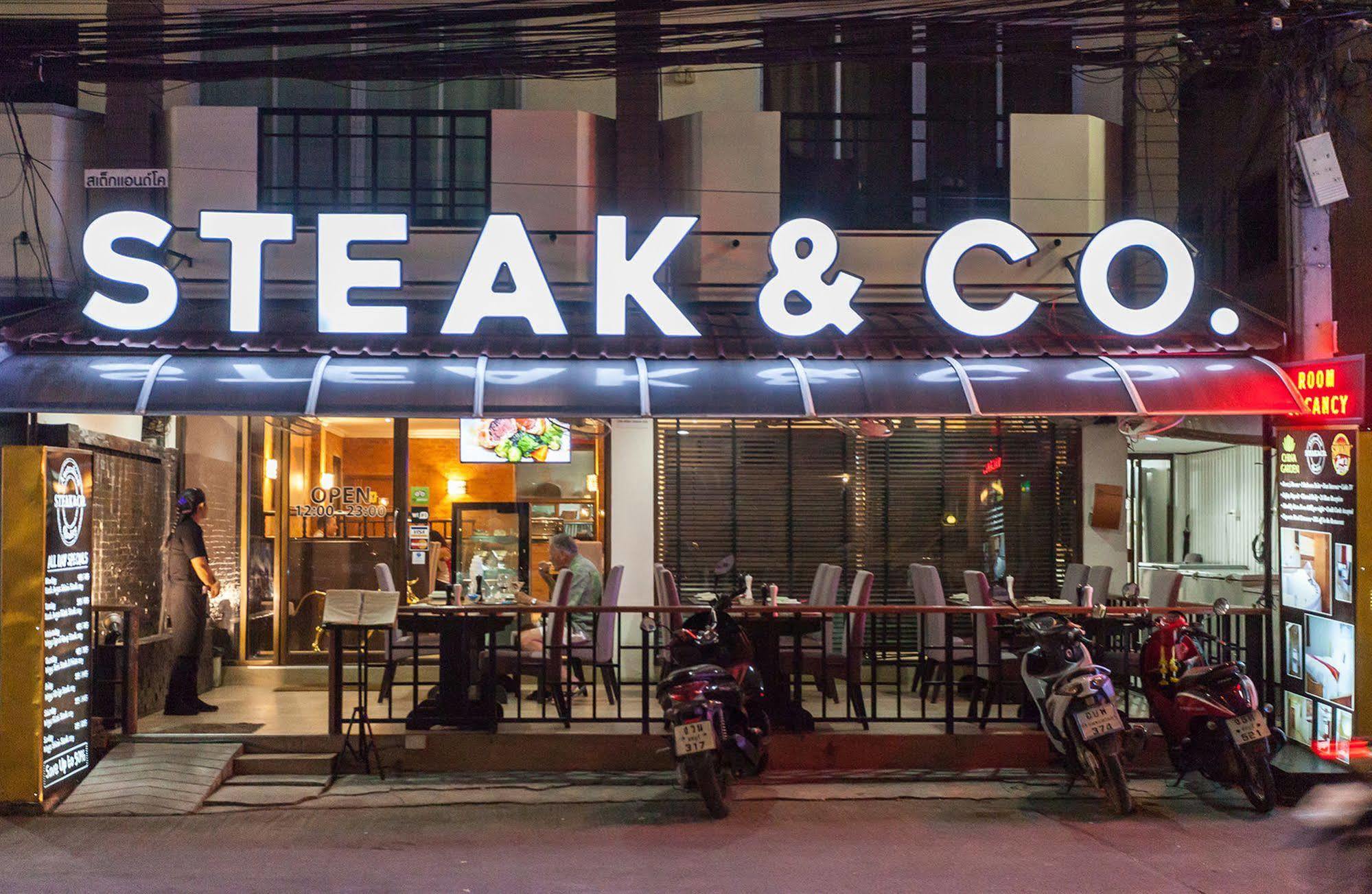 Steak And Co. Boutique Hotel Паттайя Экстерьер фото